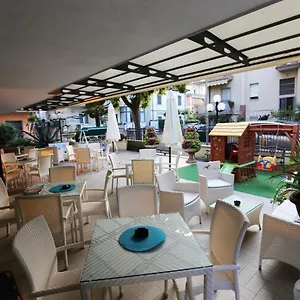 2* Hotel Anny